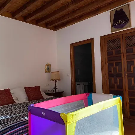 Santa Isabel La Real Hotel 3*